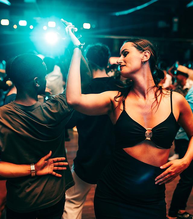 6 Dance floors
