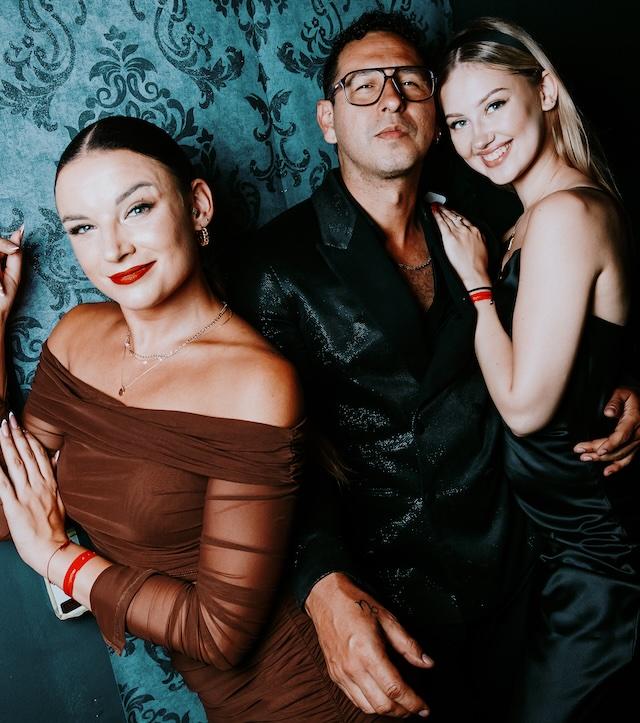 Azael & Marta & Samanta